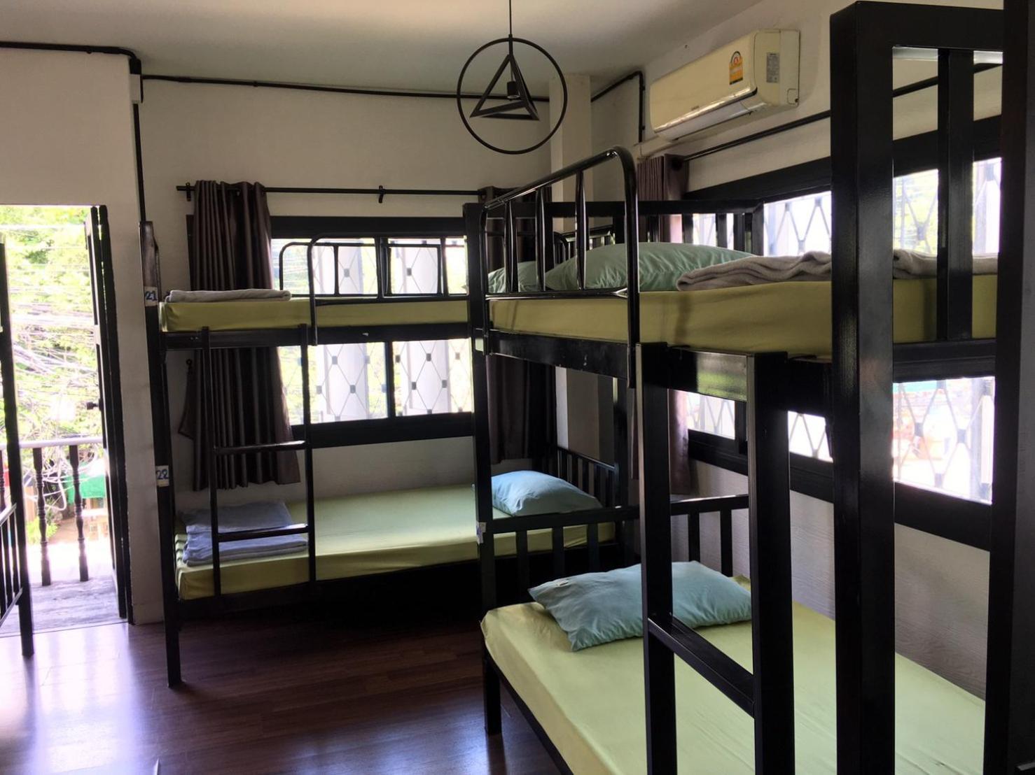 הוסטל צ'יאנג מאי Nearthepark Backpack Boutique House מראה חיצוני תמונה